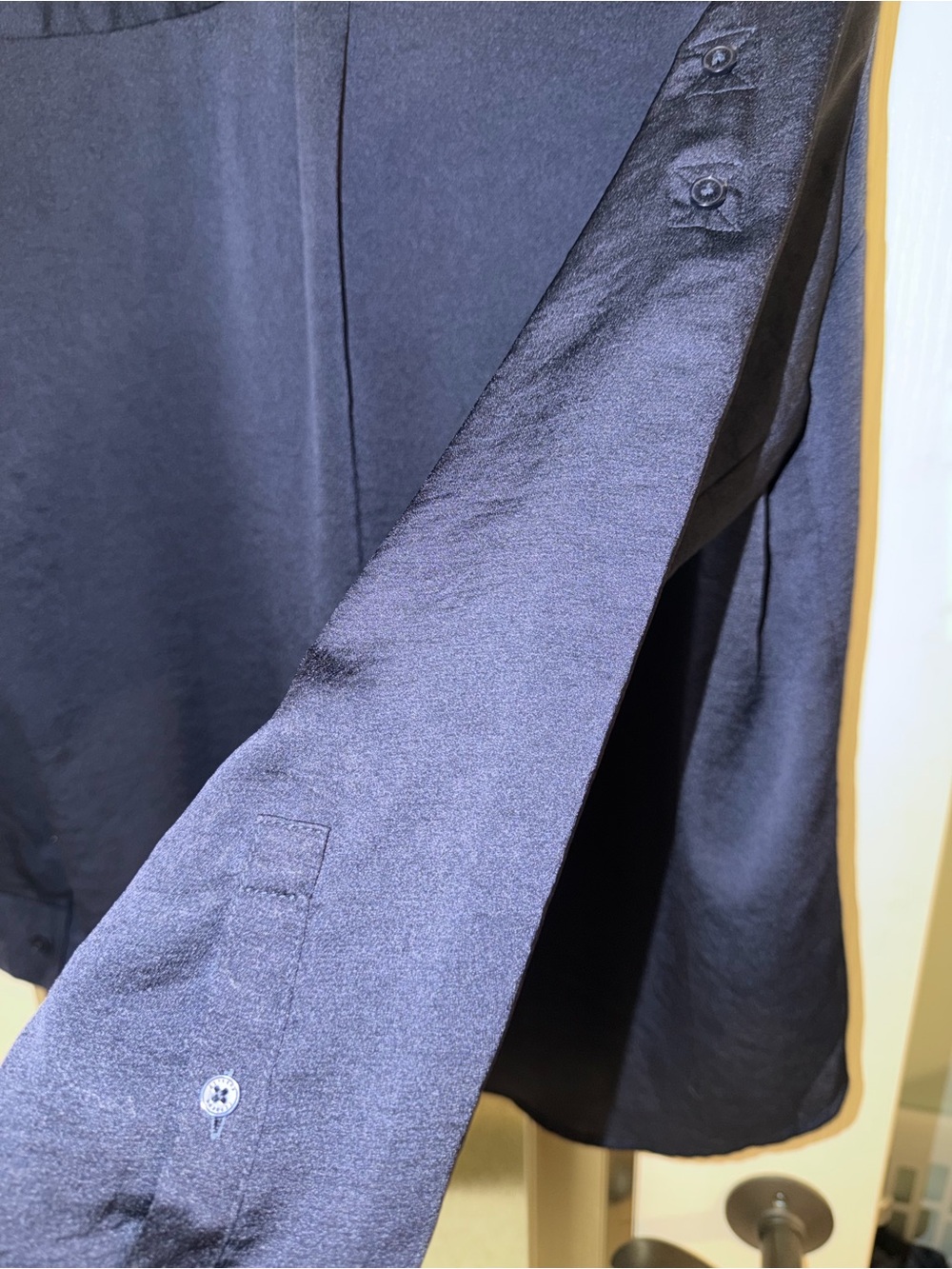 Express Navy V-Neck Long Sleeve Tunic Blouse - XL - Picture 4 of 6